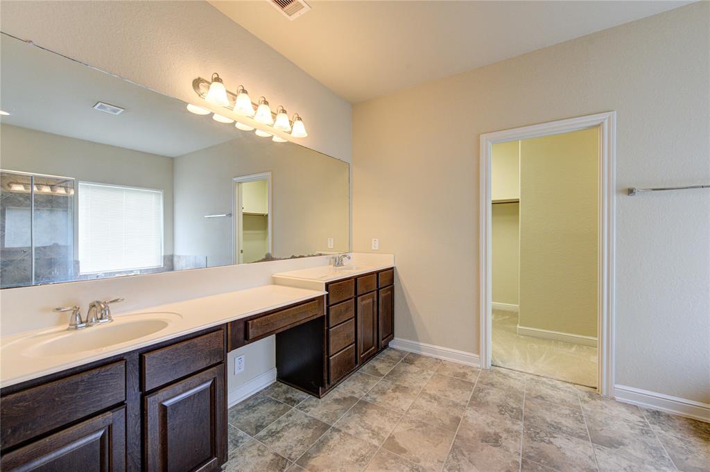 2823 Krenek Court, Rosenberg, Texas image 25