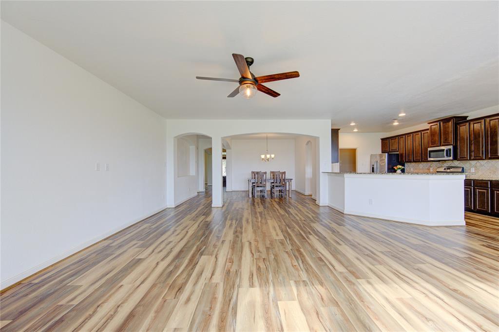 2823 Krenek Court, Rosenberg, Texas image 11