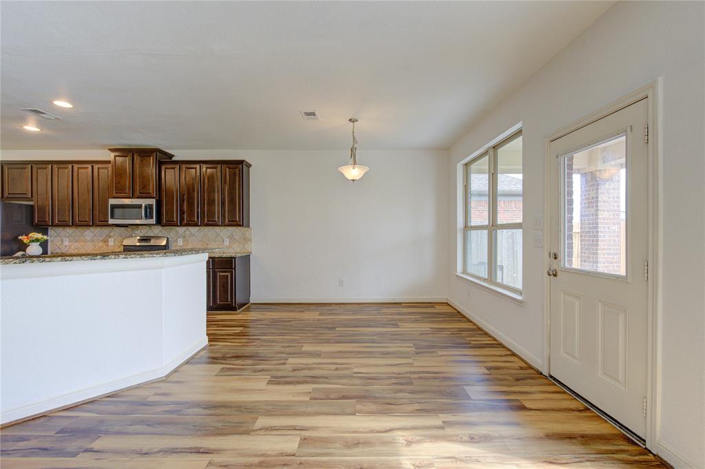 2823 Krenek Court, Rosenberg, Texas image 13