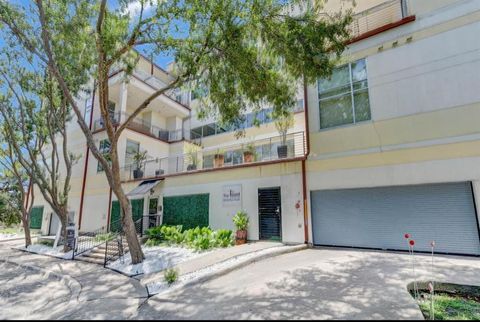 Photo of 102 Quitman Street #301, Houston, TX 77009 (MLS # 86624194)