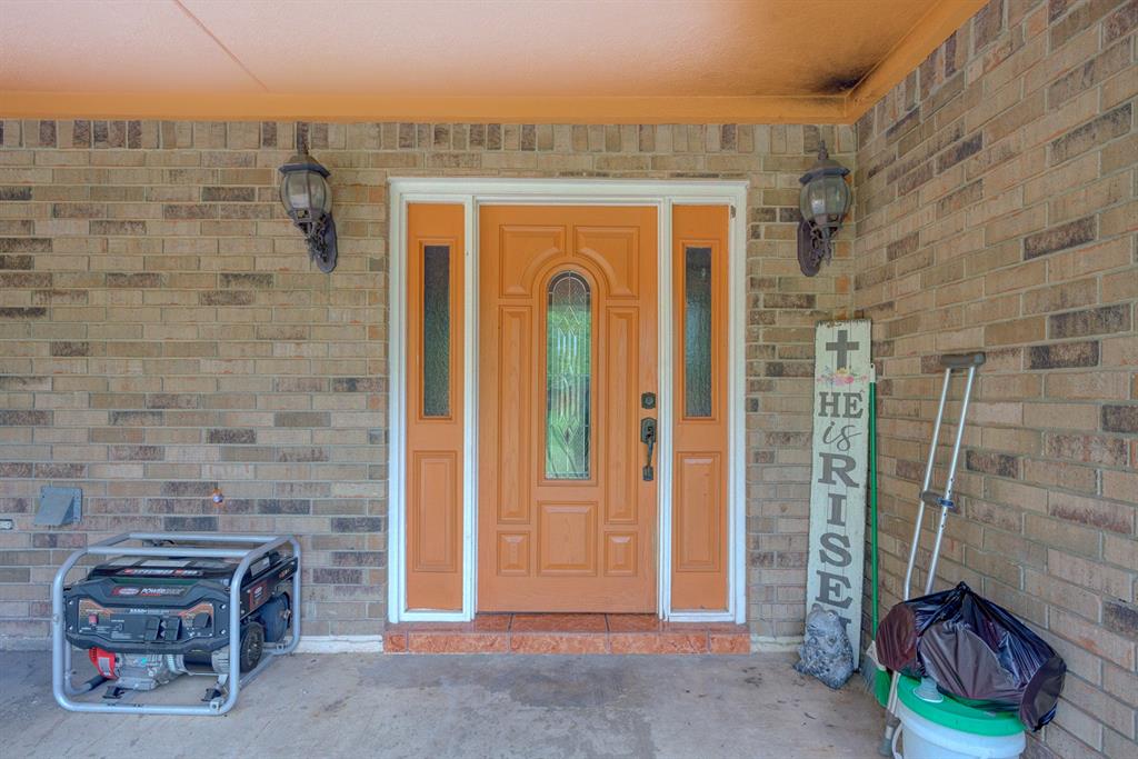316 Hickman Lane, Angleton, Texas image 37