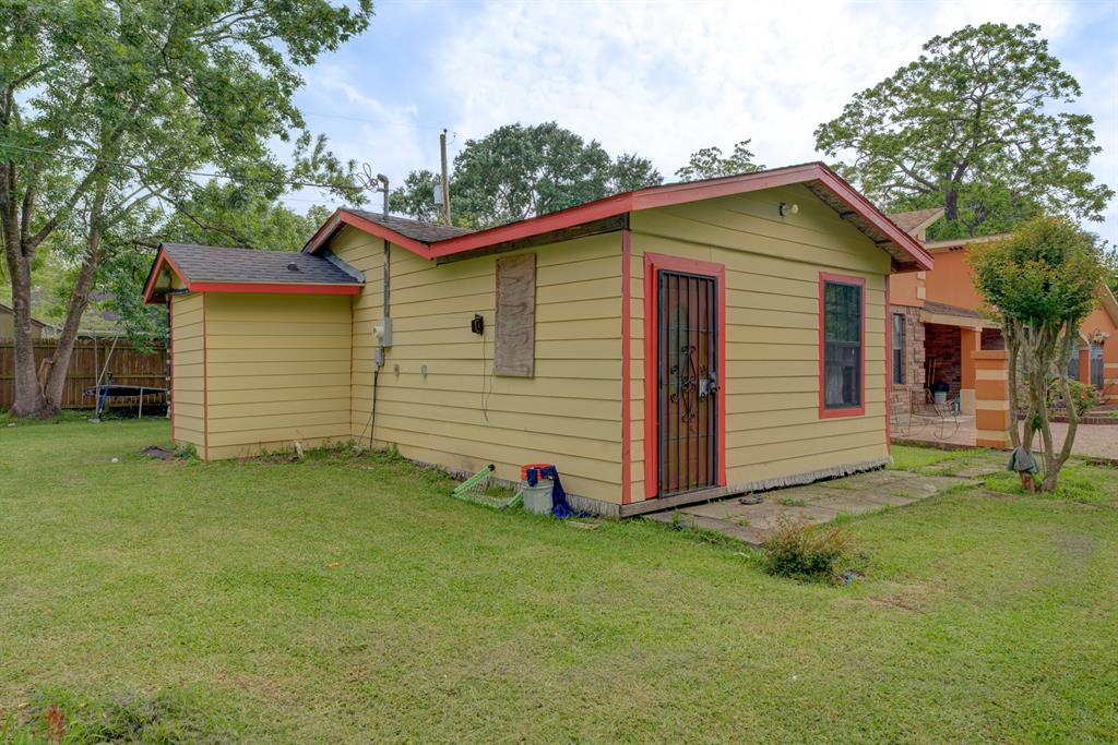 316 Hickman Lane, Angleton, Texas image 44