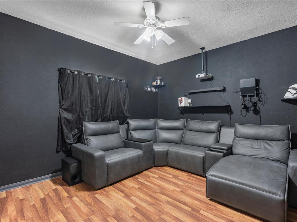 1202 Travis Street, La Porte, Texas image 10