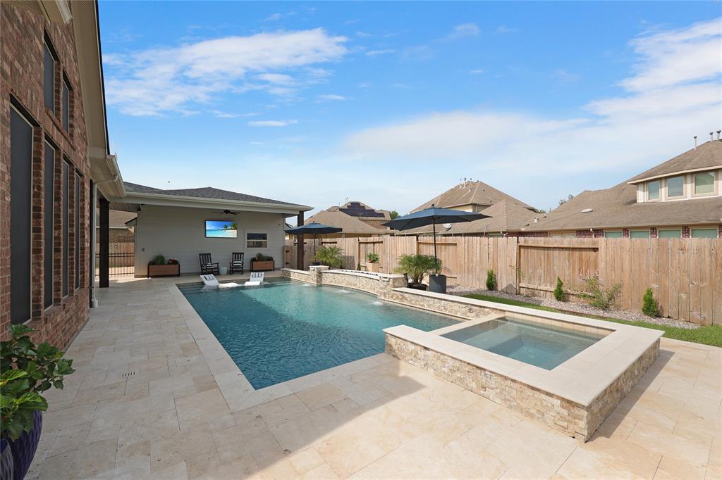 16800 W Caramel Apple Trail, Cypress, Texas image 37