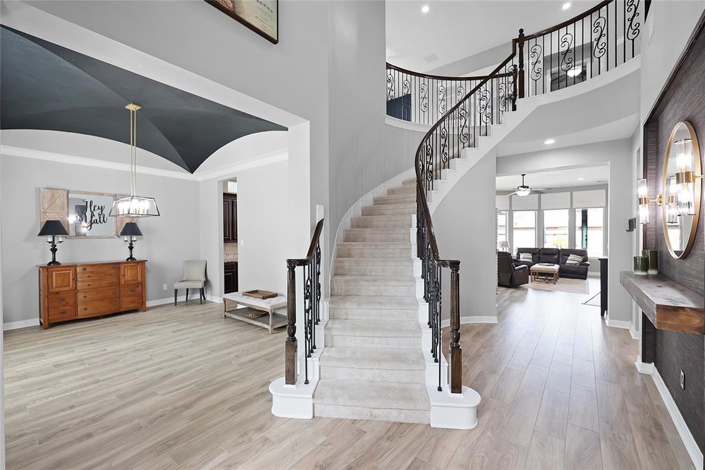 16800 W Caramel Apple Trail, Cypress, Texas image 6
