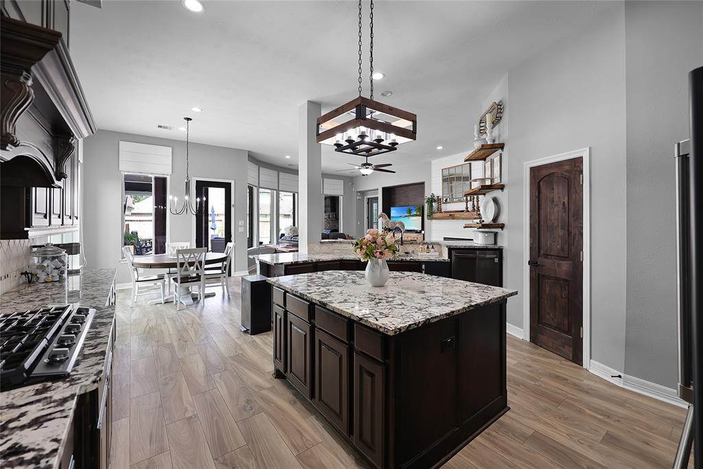 16800 W Caramel Apple Trail, Cypress, Texas image 21