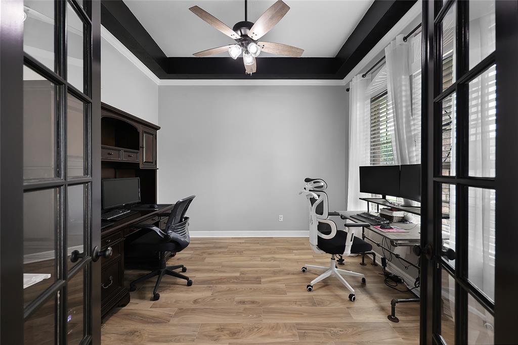 16800 W Caramel Apple Trail, Cypress, Texas image 5