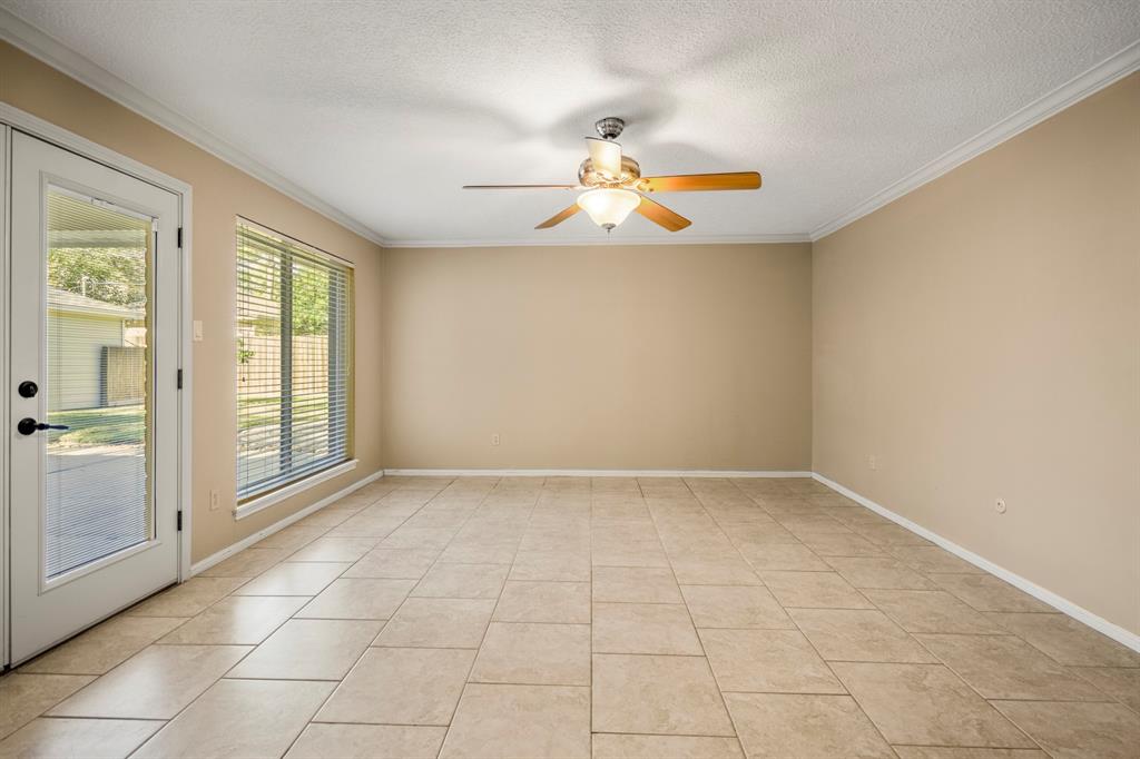 12114 Knobcrest Drive, Houston, Texas image 20