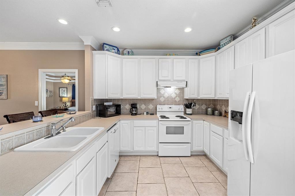 13929 Pirates Beach Boulevard Boulevard, Galveston, Texas image 12
