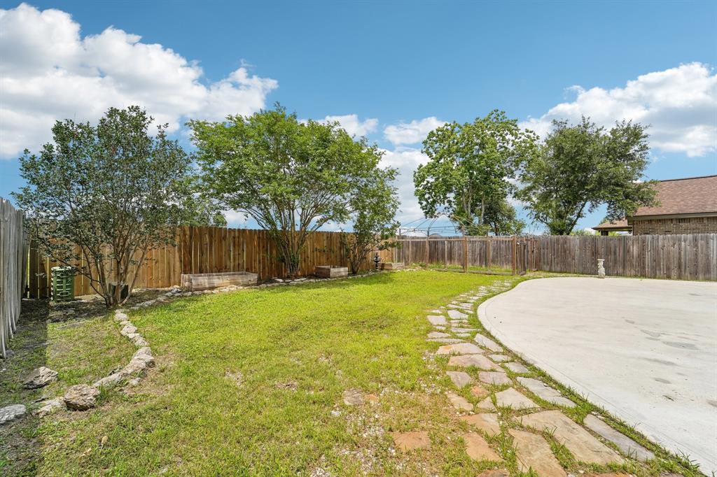 3339 Legends Creek Drive, Spring, Texas image 36