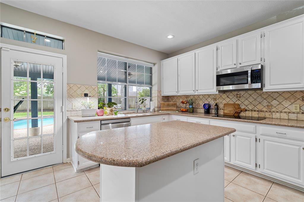 1406 Beechwood Dr, Friendswood, Texas image 15