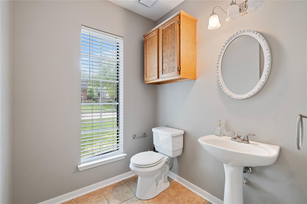 1406 Beechwood Dr, Friendswood, Texas image 18