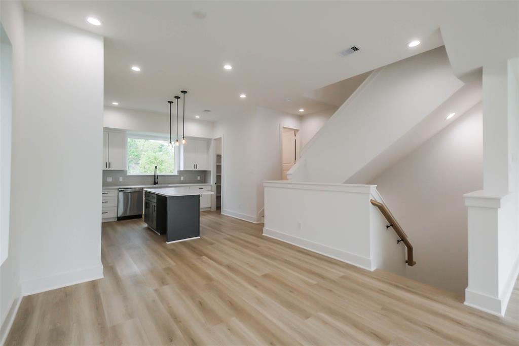 5703 Balbo Street #E, Houston, Texas image 16