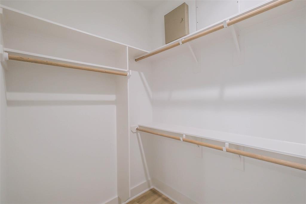5703 Balbo Street #E, Houston, Texas image 33