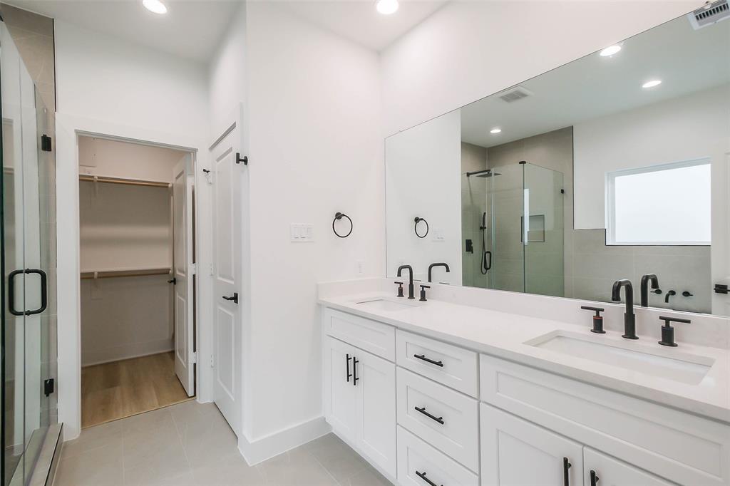 5703 Balbo Street #E, Houston, Texas image 31
