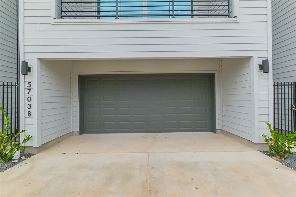 5703 Balbo Street #E, Houston, Texas image 6
