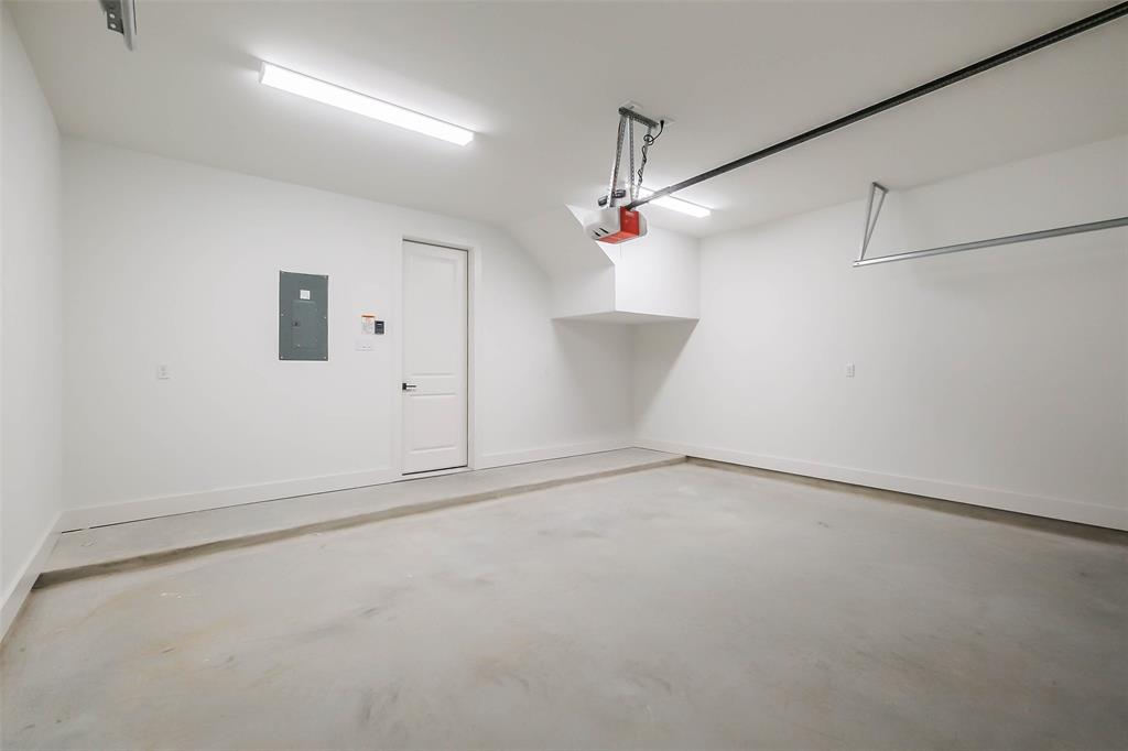 5703 Balbo Street #E, Houston, Texas image 38