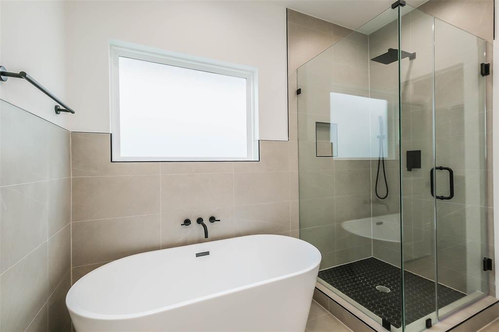 5703 Balbo Street #E, Houston, Texas image 30