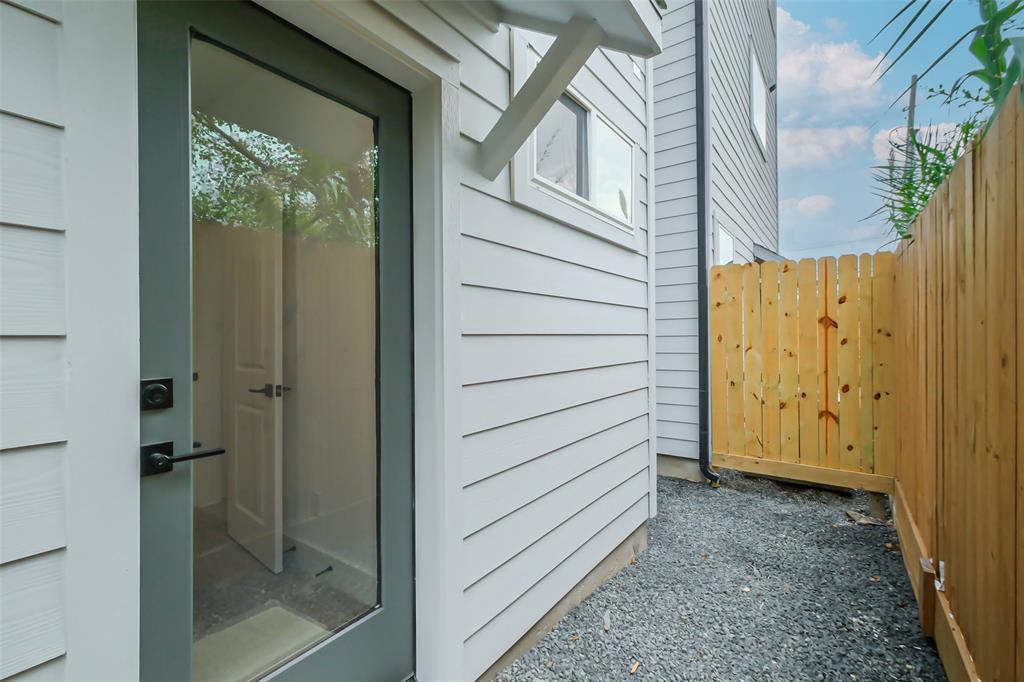 5703 Balbo Street #E, Houston, Texas image 40