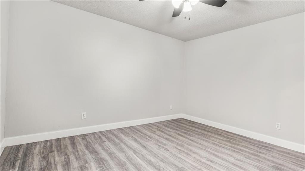 10622 Highland Woods Drive, Sugar Land, Texas image 24