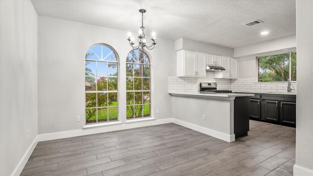 10622 Highland Woods Drive, Sugar Land, Texas image 8