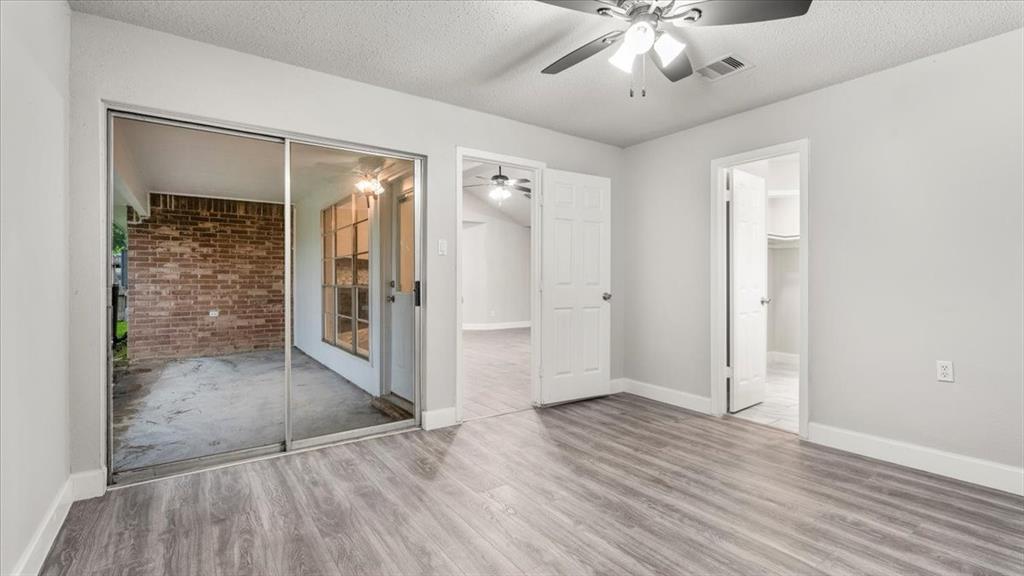 10622 Highland Woods Drive, Sugar Land, Texas image 25