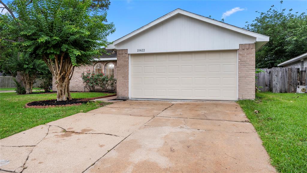 10622 Highland Woods Drive