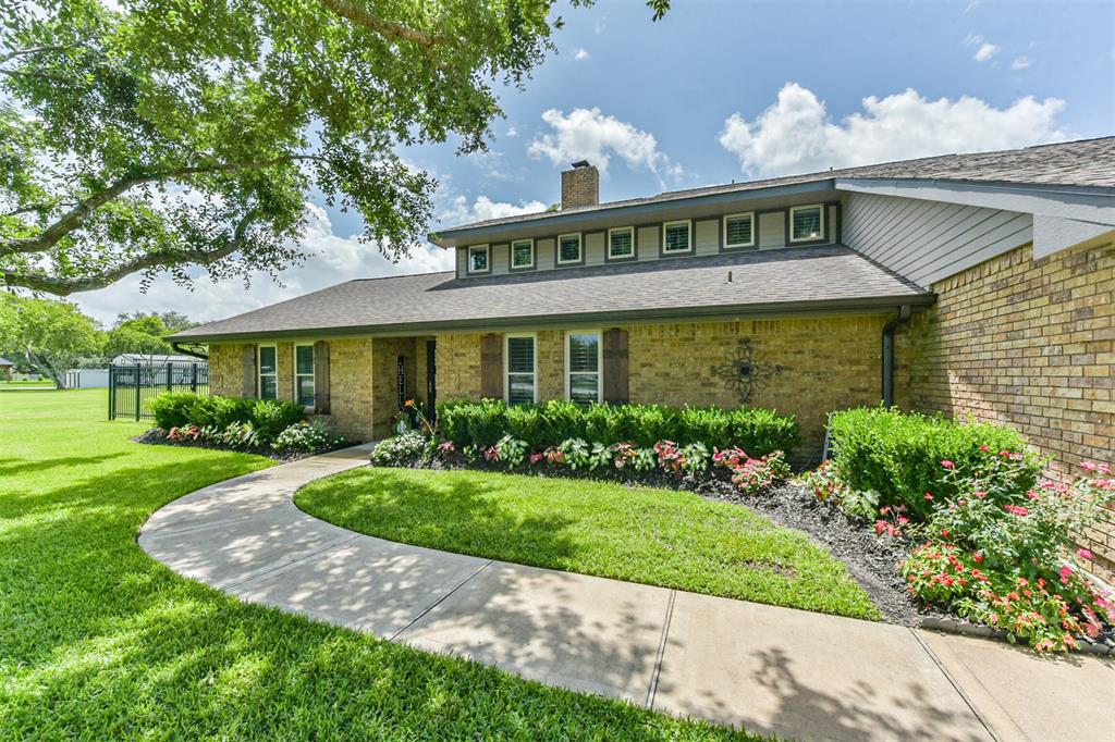 1914 Quinn Road