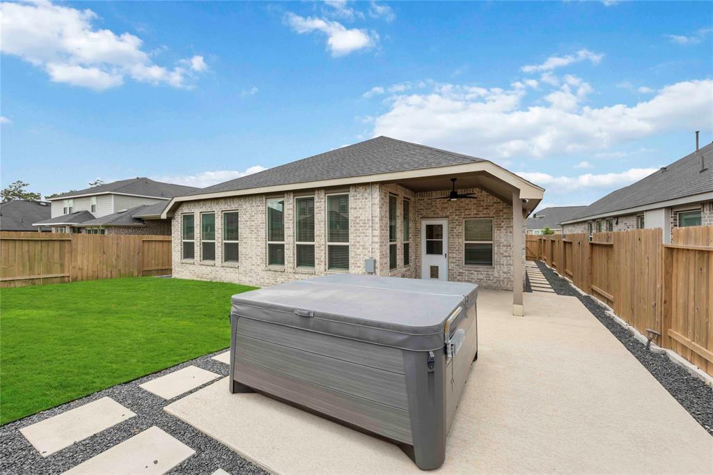 3677 Pinewood Bend Lane, Spring, Texas image 31