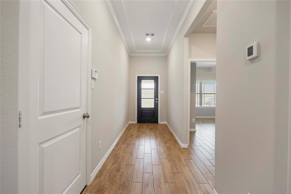 3677 Pinewood Bend Lane