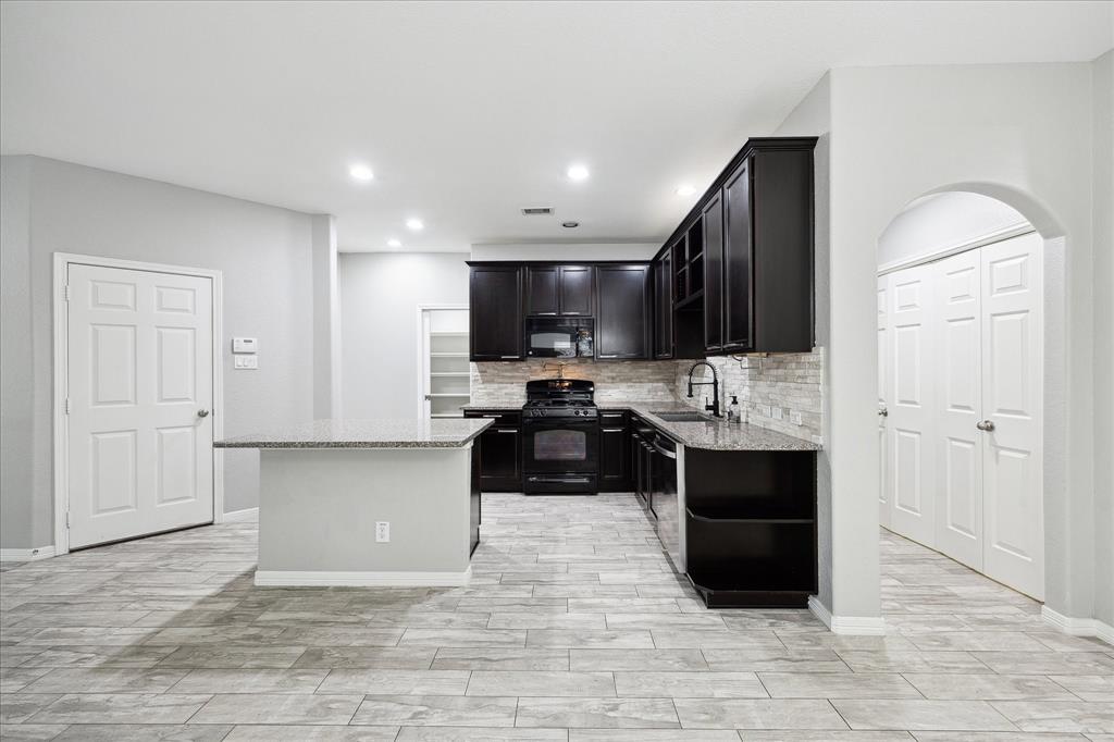 6415 Black Bamboo Lane, Katy, Texas image 14
