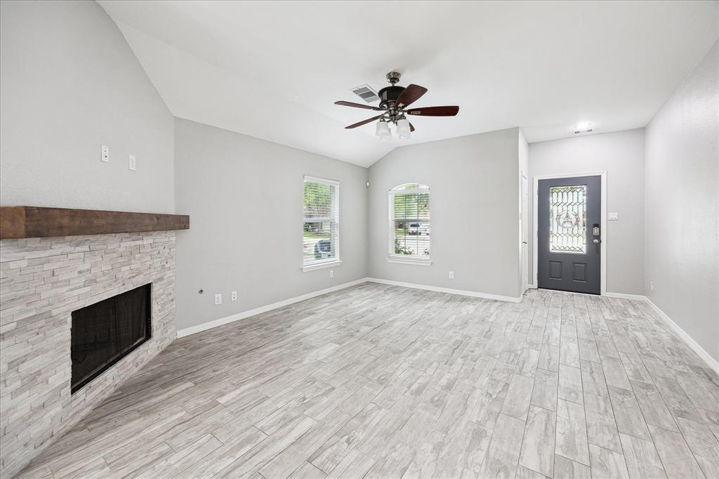 6415 Black Bamboo Lane, Katy, Texas image 6