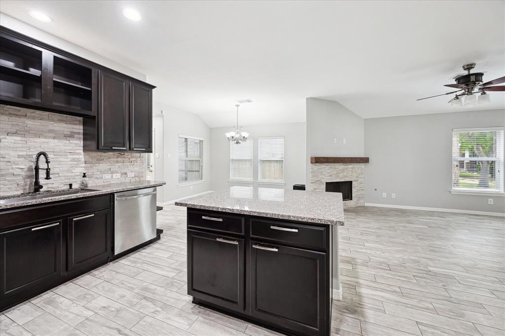 6415 Black Bamboo Lane, Katy, Texas image 13