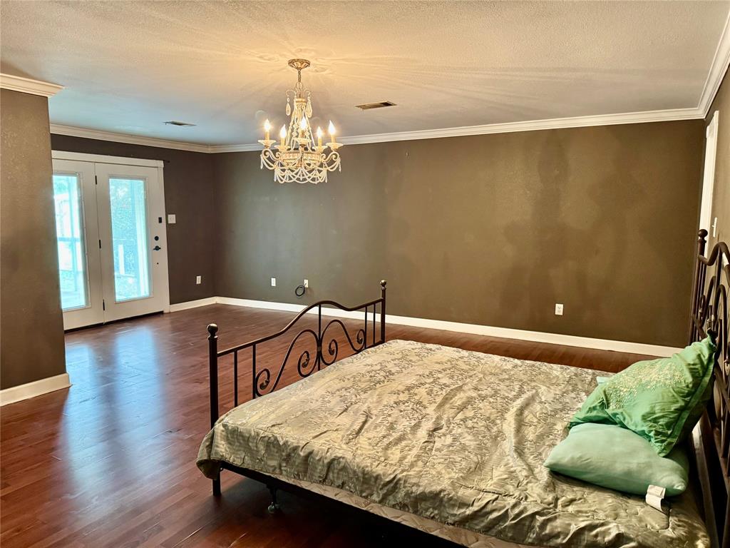 805 Dugas Street, Bridge City, Texas image 16
