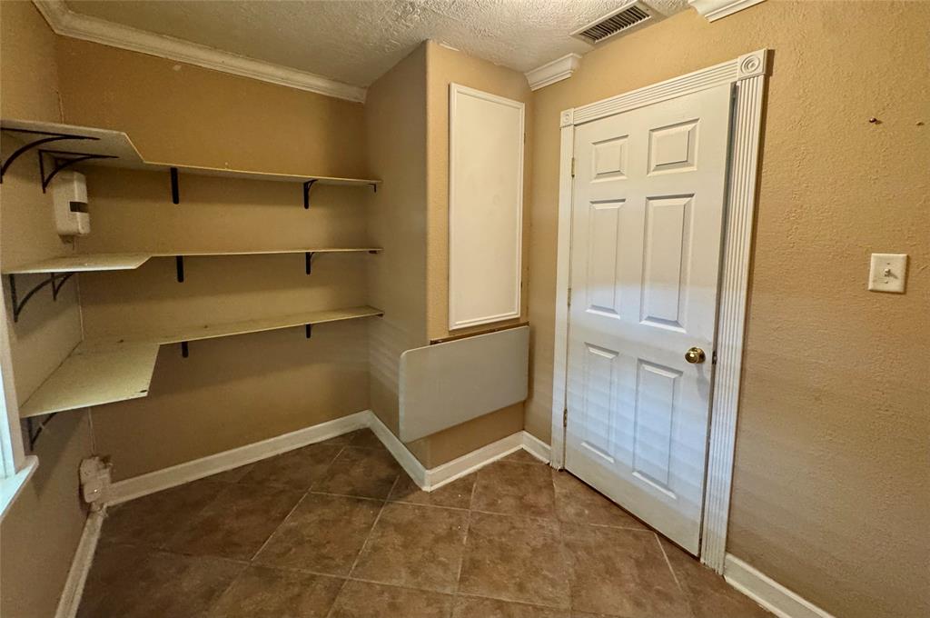 805 Dugas Street, Bridge City, Texas image 34