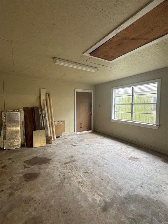 805 Dugas Street, Bridge City, Texas image 36