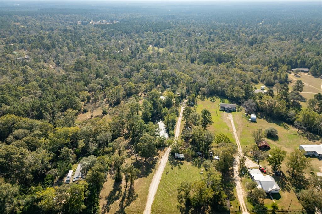 17040 E Fm 1097 Road, Willis, Texas image 9