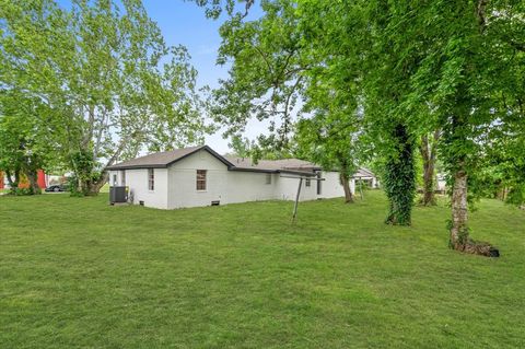 A home in Brazoria