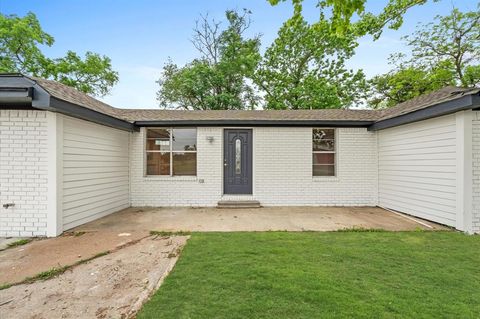 A home in Brazoria