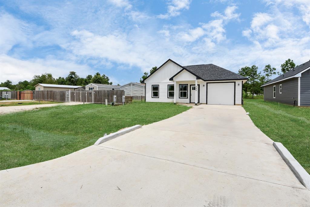 382 Road 5704