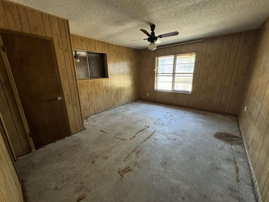 5996 Yucca Trail, Beeville, Texas image 12