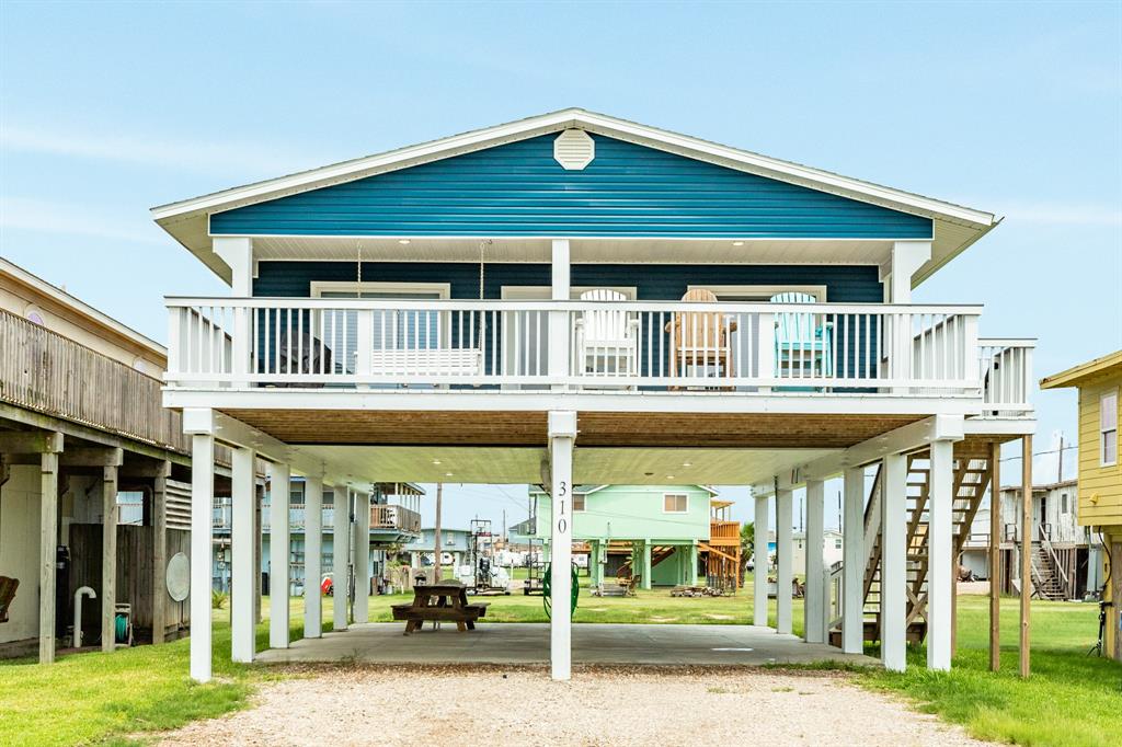 310 Parkview Road, Surfside Beach, Texas image 2