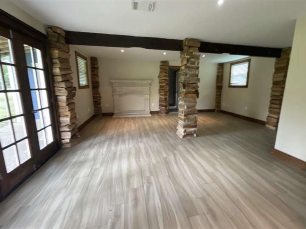 10405 Gulf Meadows Drive