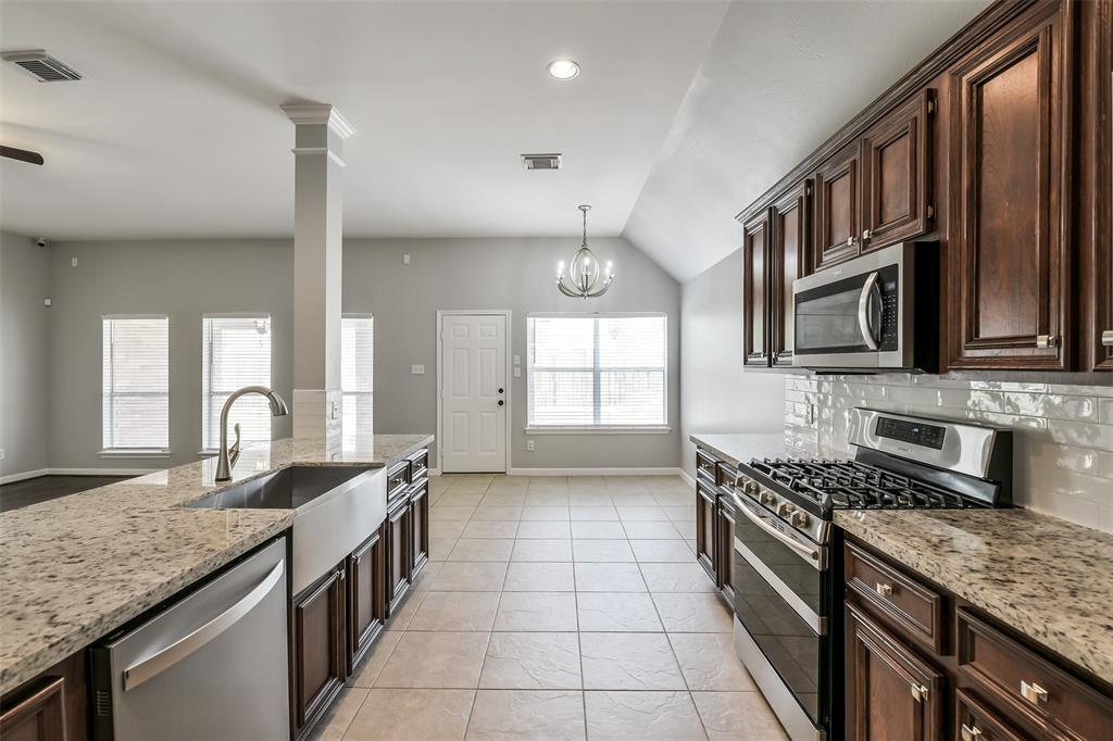 7403 Hickory Canyon Court, Humble, Texas image 22