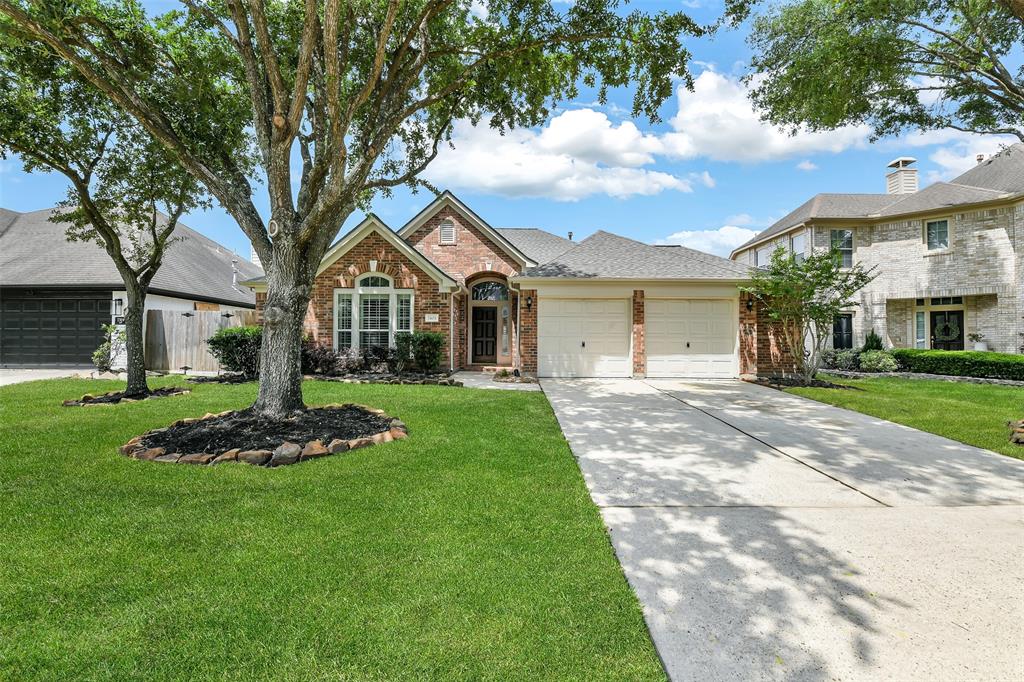 7403 Hickory Canyon Court, Humble, Texas image 45