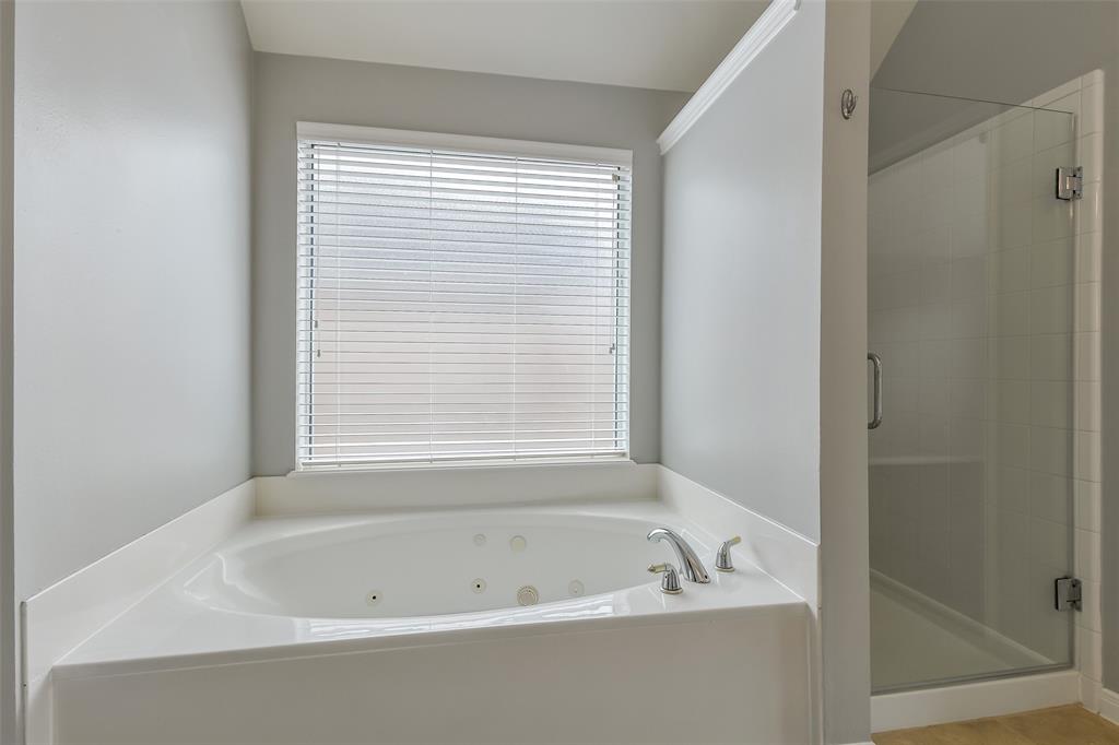7403 Hickory Canyon Court, Humble, Texas image 30
