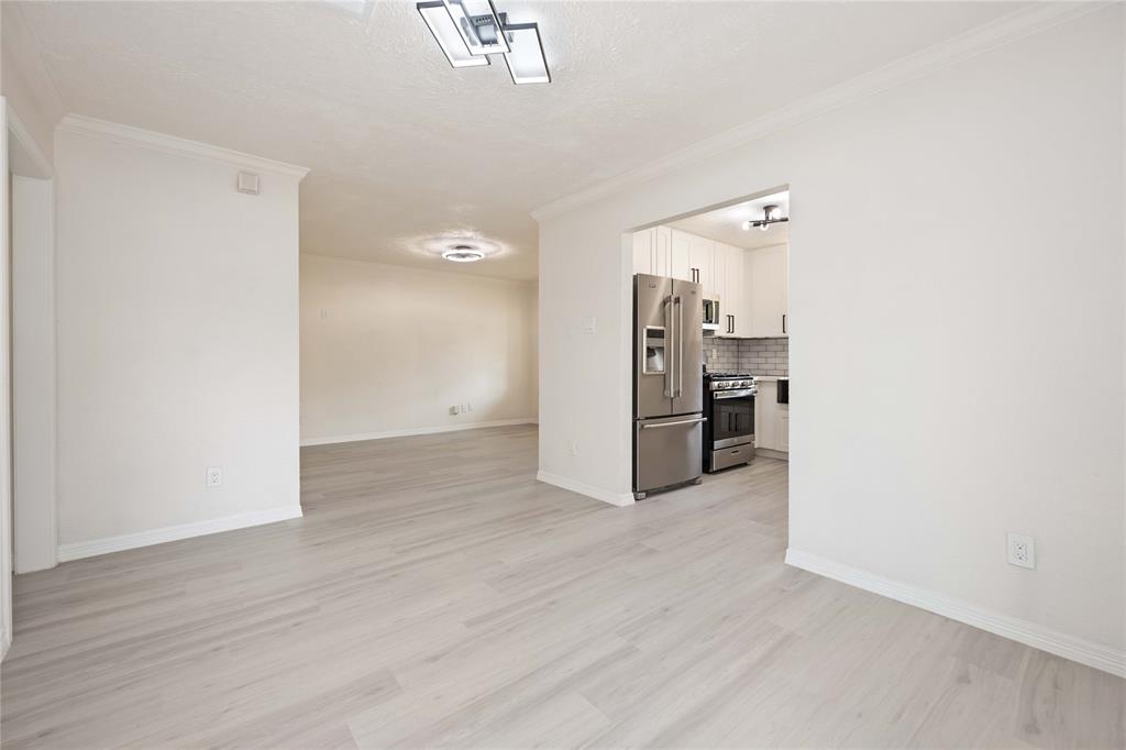 7639 Bigwood Street, Houston, Texas image 9