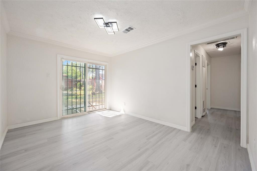 7639 Bigwood Street, Houston, Texas image 7