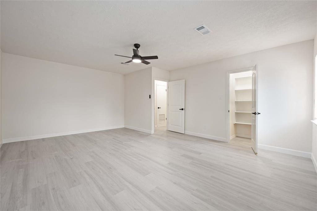 7639 Bigwood Street, Houston, Texas image 14