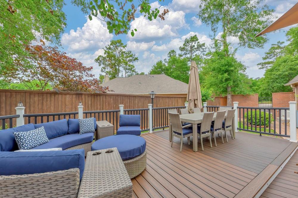 1845 Lake Terrace Court, The Woodlands, Texas image 35